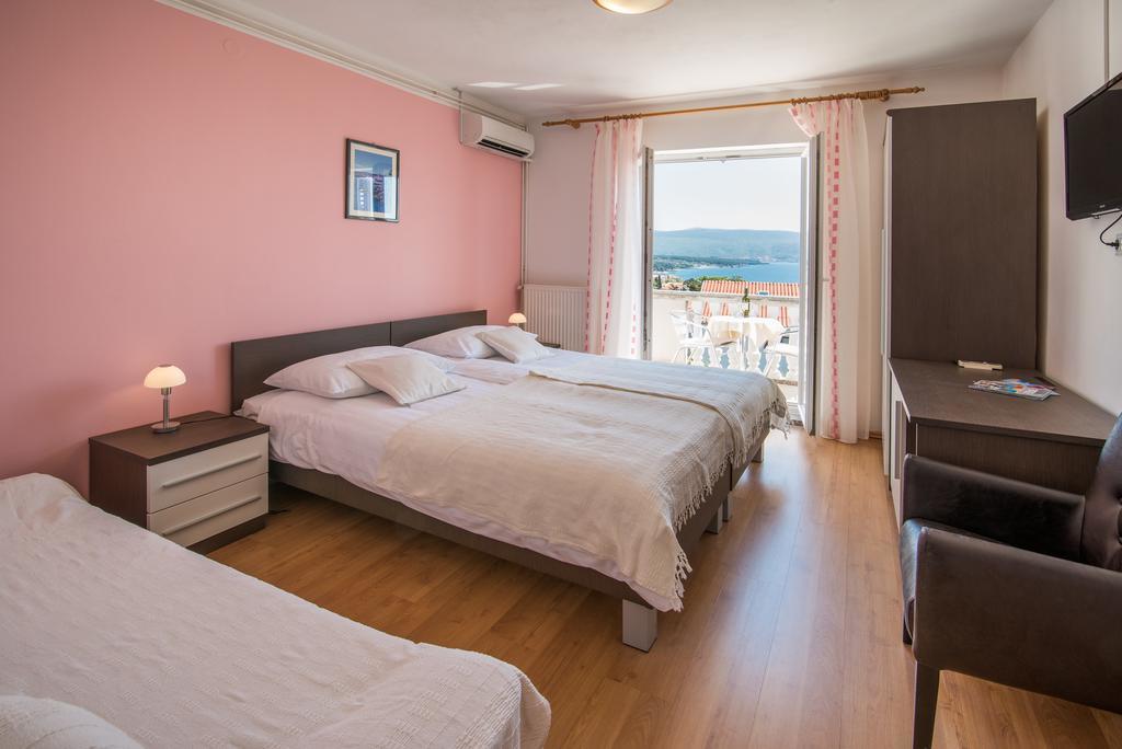 B&B Villa Ana Krk Town Eksteriør bilde