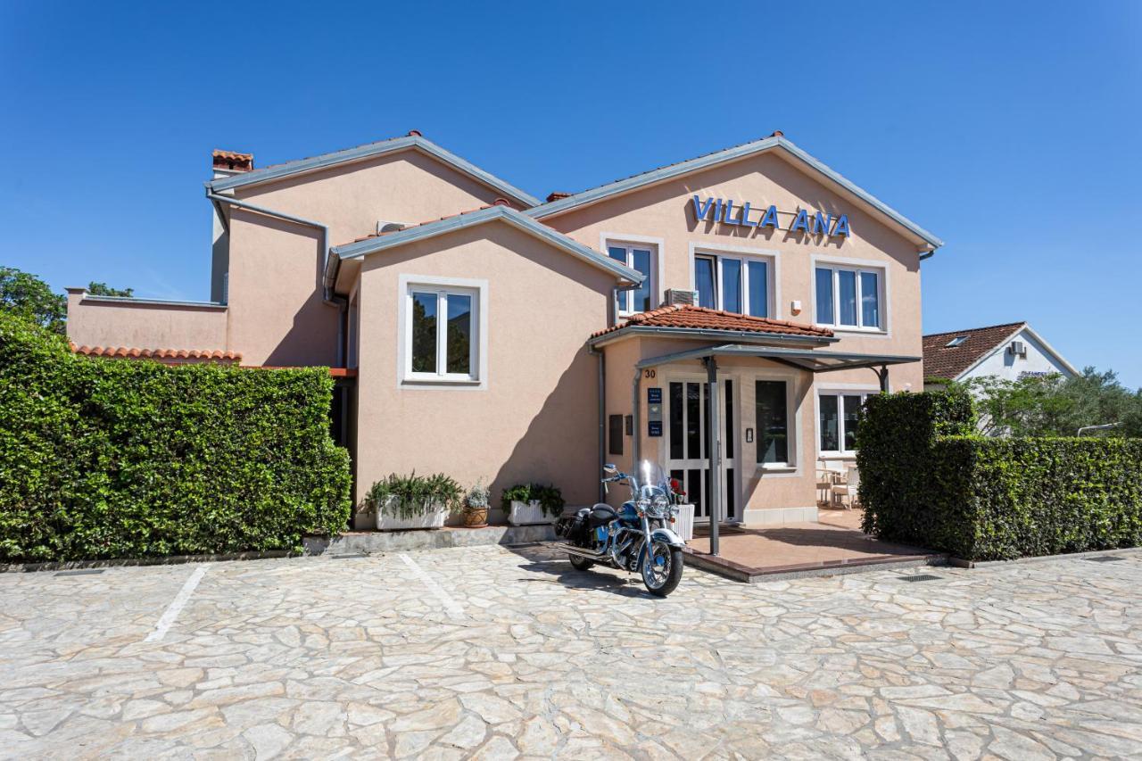 B&B Villa Ana Krk Town Eksteriør bilde